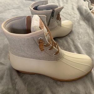 Sperry Waterproof Duck Boot, Women’s size 12